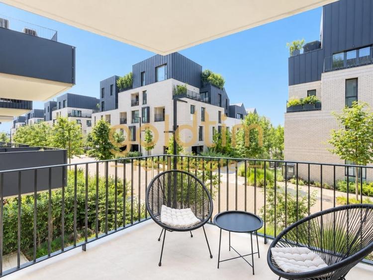 Apartament cu 2 camere semidecomandat, mobilat în Pipera