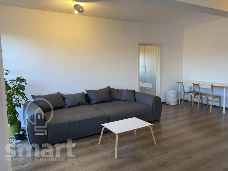 Apartament cu 2 camere semidecomandat, mobilat în Plopilor