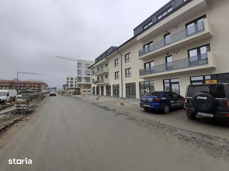 Spațiu comercial, de 76 mp, în Șelimbăr