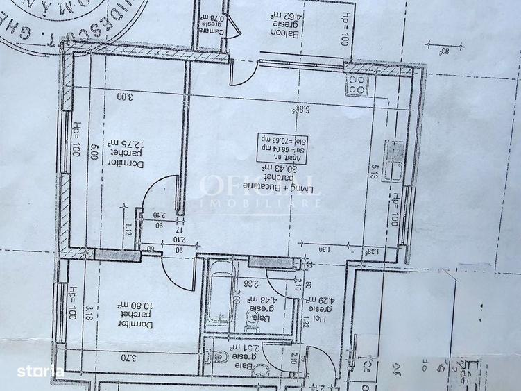 Apartament cu 3 camere semidecomandat în Florești