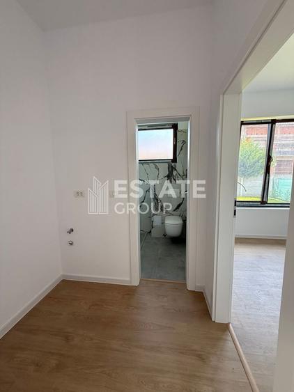 Duplex cu 4 camere cu Canalizare în Moșnița Nouă
