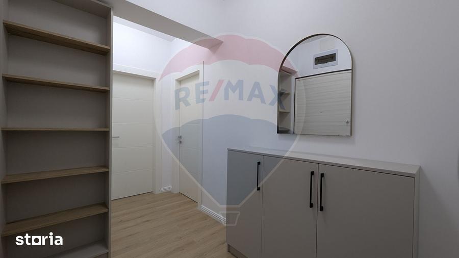 Apartament cu 2 camere, mobilat în Splaiul Unirii