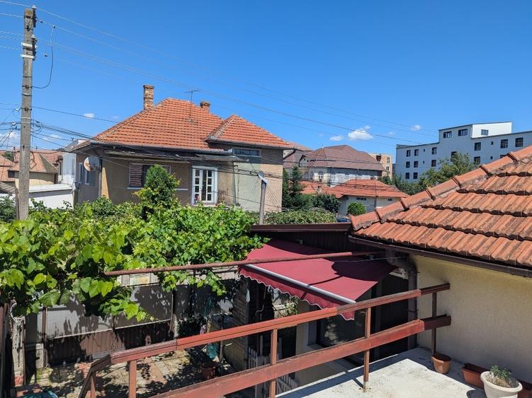 Casă individuală cu 3 camere cu Teren 250 Mp în Gojdu