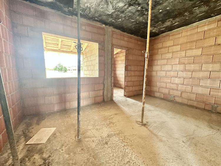 Duplex pe parter | 3 camere | 2 bai | Pod mansardabil | Mosnita Noua - 16