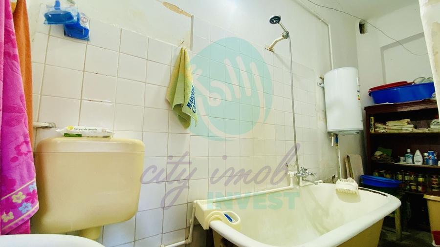 Casă individuală cu 4 camere cu Canalizare în Calea Călărașilor