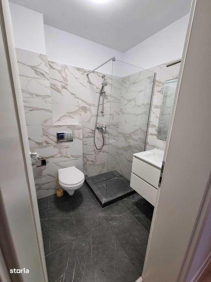 Apartament cu 3 camere decomandat, mobilat în Soarelui