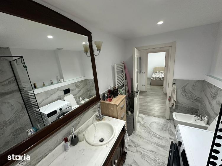 Apartament cu 3 camere decomandat în Ultracentral