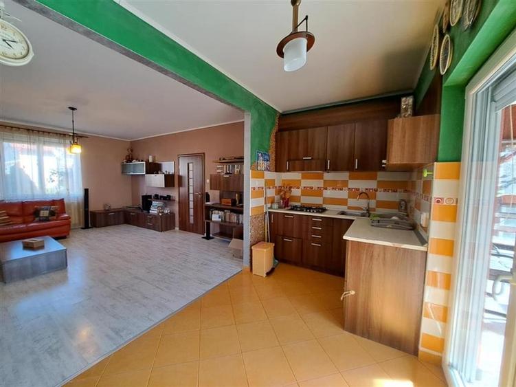 Casă individuală cu 4 camere cu Teren 531 Mp în Paleu