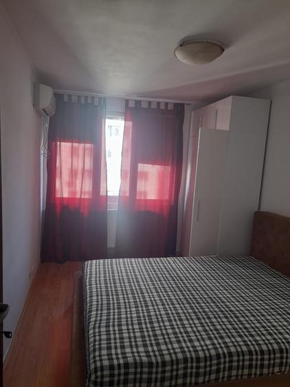 Apartament cu 2 camere decomandat în Dristor