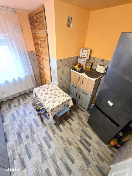 Apartament cu 2 camere semidecomandat în Micro 16