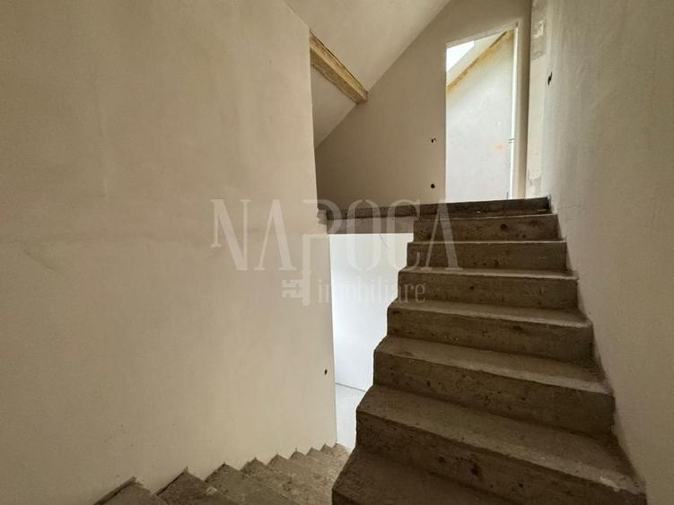 Duplex cu 4 camere cu Canalizare în Mănăștur