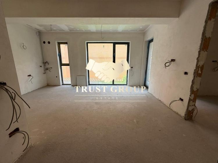 Apartament cu 2 camere semidecomandat în Băneasa