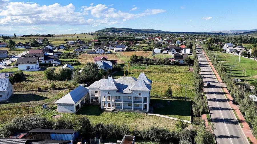 Casă cu Teren 1700 Mp în Călinești (Dărmănești)
