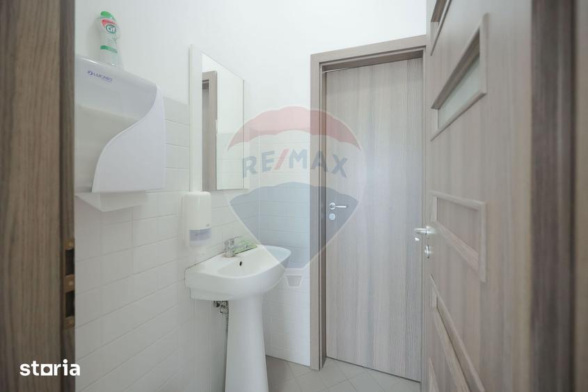 Spațiu comercial, de 456 mp, în Central