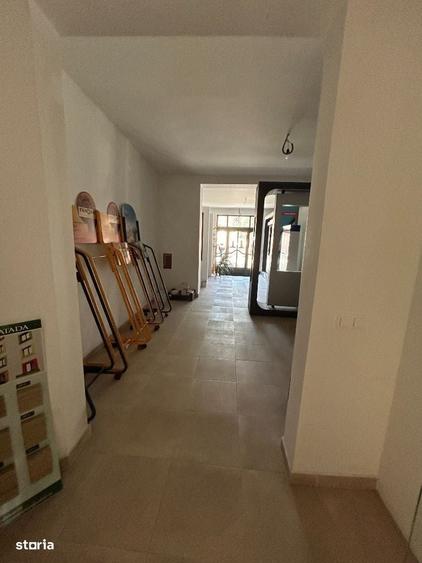 Spatiu comercial central ,str Mihai Eminescu - 2