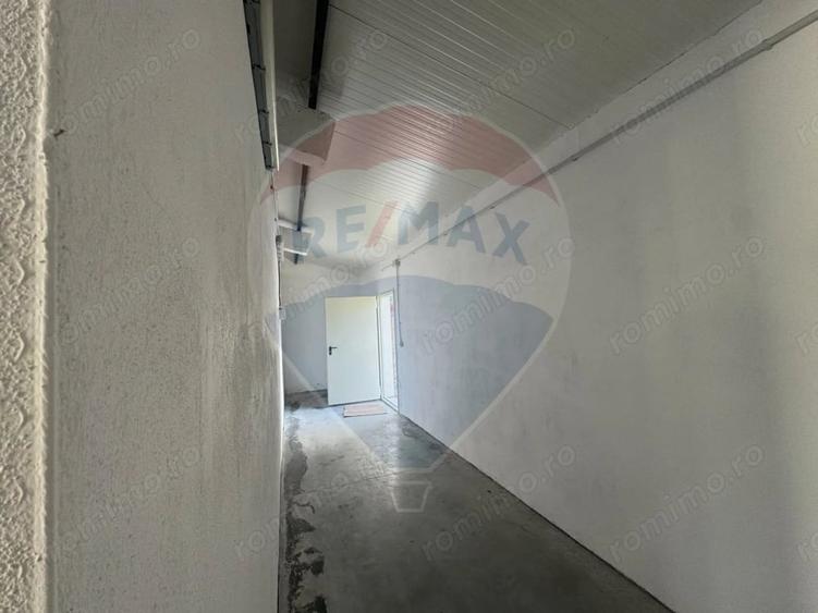 Spațiu comercial, de 200 mp, în Est