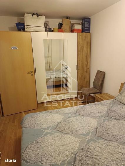 Apartament cu 2 camere semidecomandat, mobilat în Bălcescu