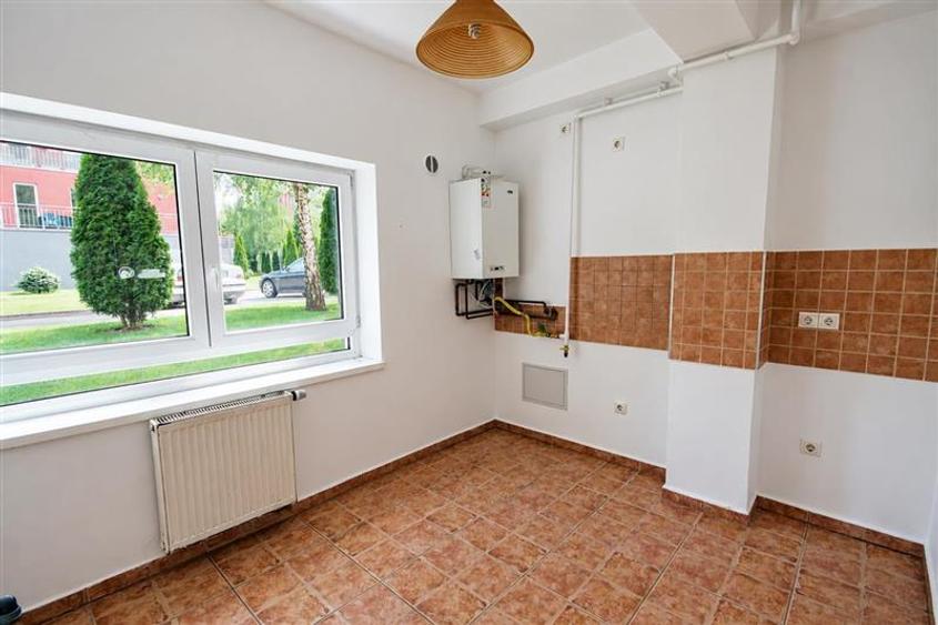 Apartament cu 2 camere decomandat în Avantgarden