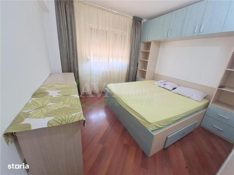 Apartamnet 3 decomandate, etaj 2, cu 2 bai, centrala, zona Ura - 3