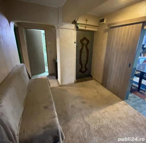 Vand apartament in bloc turn 4 camere - 120 m2 - 6