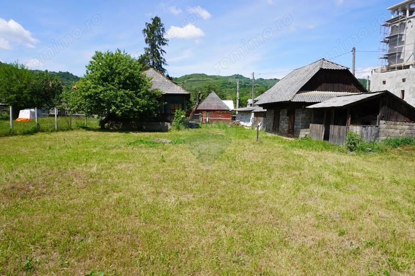 Casă cu 3 camere cu Teren 1922 Mp în Săliște