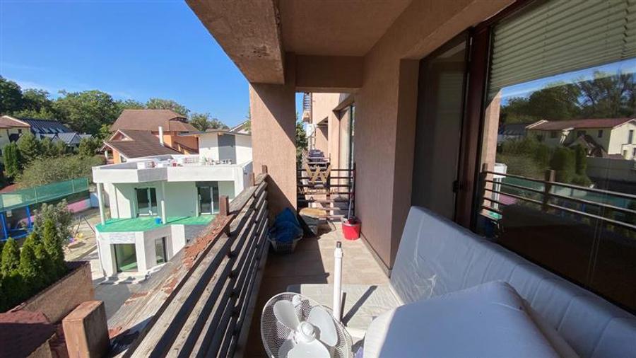 Apartament cu 3 camere decomandat în Calea Dumbrăvii