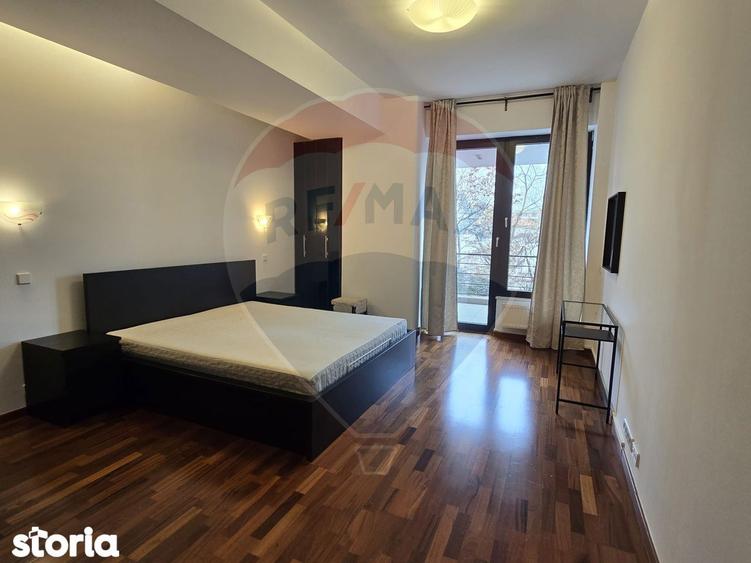 Apartament cu 4 camere decomandat, mobilat în Pipera