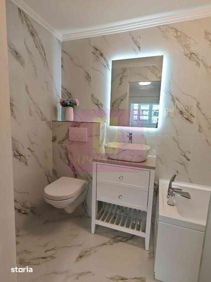 Apartament cu 4 camere decomandat în Centrul Civic