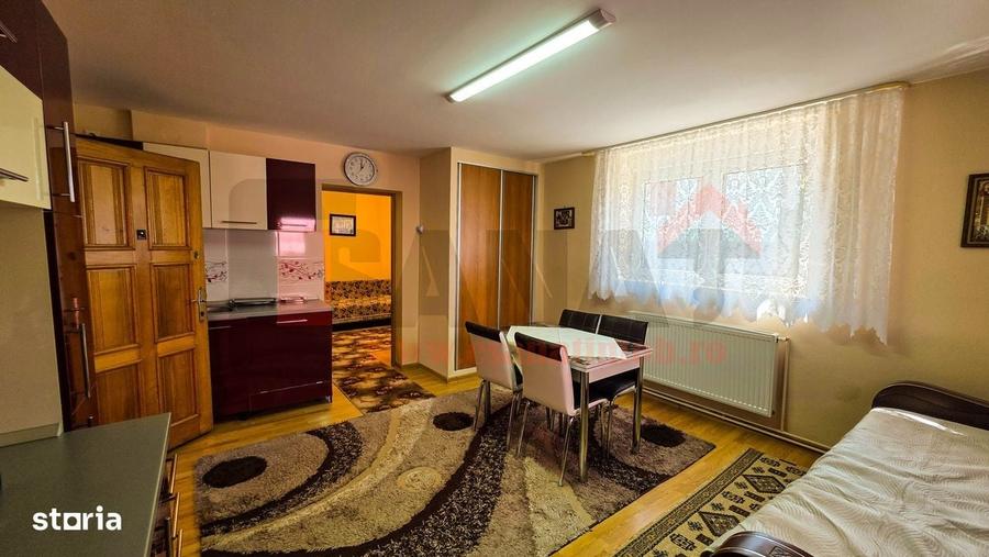 Casă cu 4 camere în Ruși