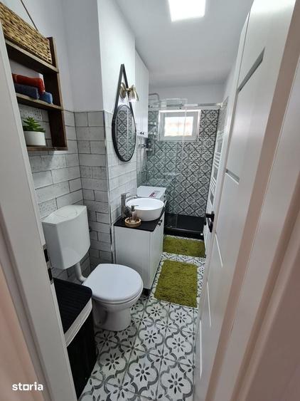 Apartament cu 2 camere semidecomandat în Central