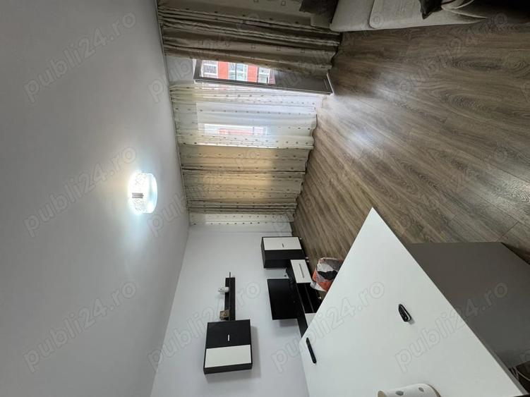 Apartament cu 2 camere decomandat în Zahana