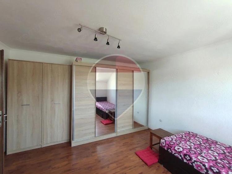 Casă cu 4 camere în Cantemir