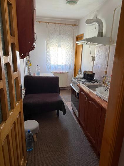 Garsonieră decomandată în Central