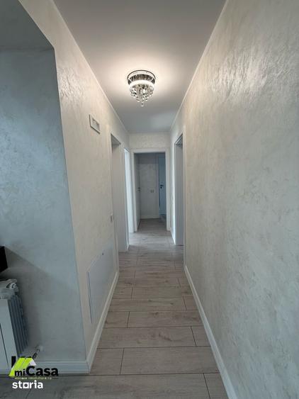 Casă cu 3 camere cu Canalizare în Central