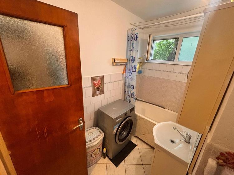 Apartament cu 2 camere decomandat, mobilat în Centrul Civic