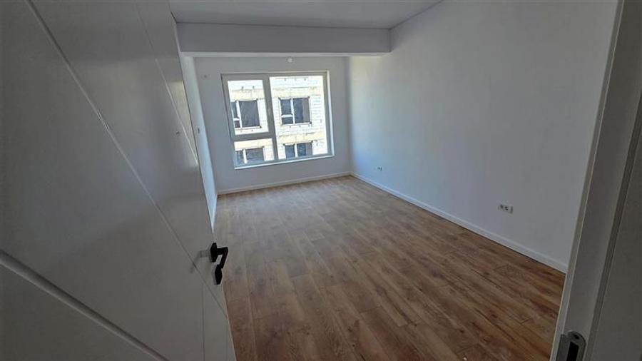 Apartament cu 2 camere decomandat în Dobroești