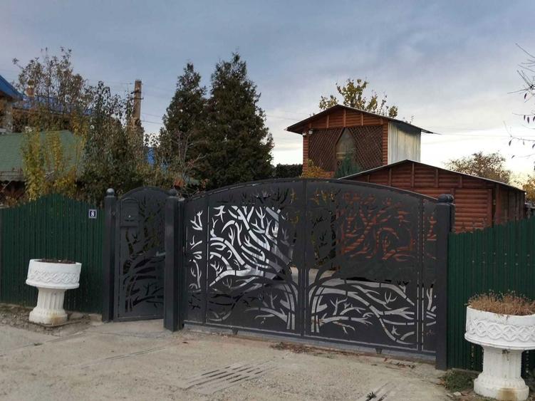 Casă cu 4 camere în Cârligi