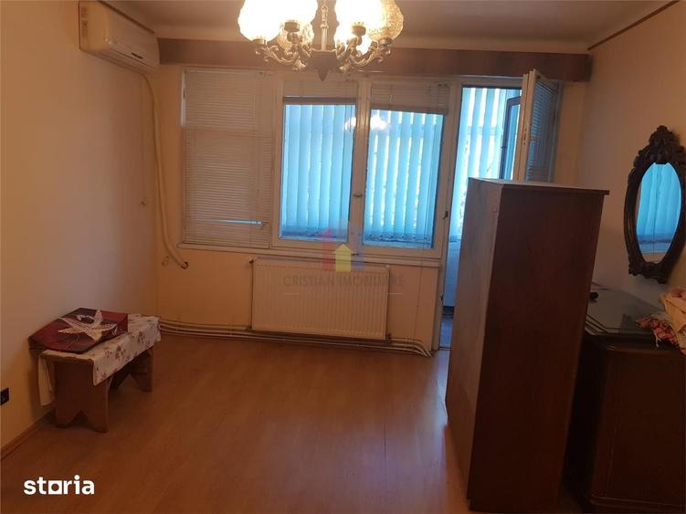 Apartament cu 2 camere semidecomandat în Central