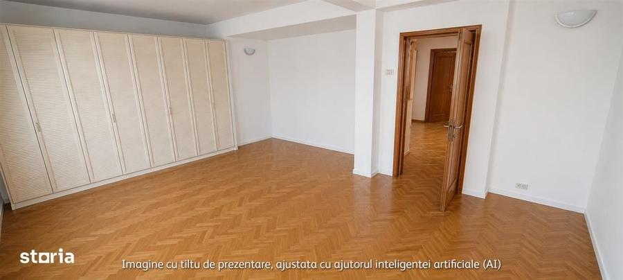 Casă cu 4 camere cu Teren 192 Mp în Doamna Ghica