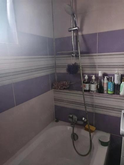 Apartament cu 2 camere semidecomandat în Titan