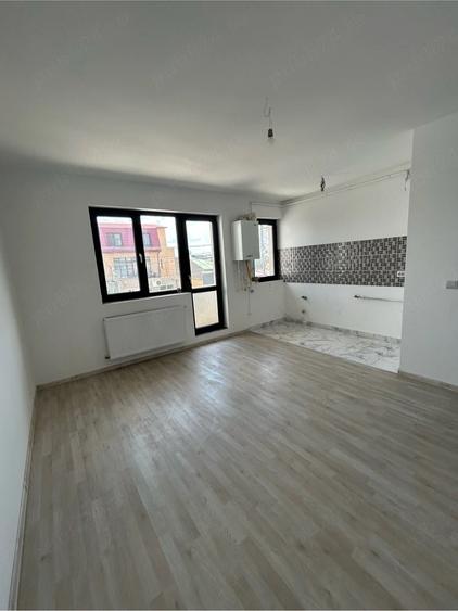 Apartament cu 2 camere semidecomandat în Sălaj