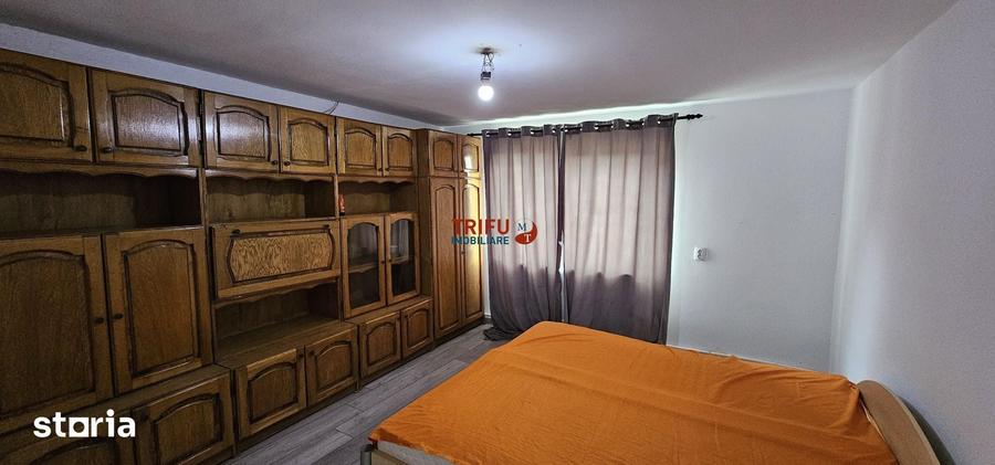 Casă cu 2 camere cu Teren 974 Mp în Micești