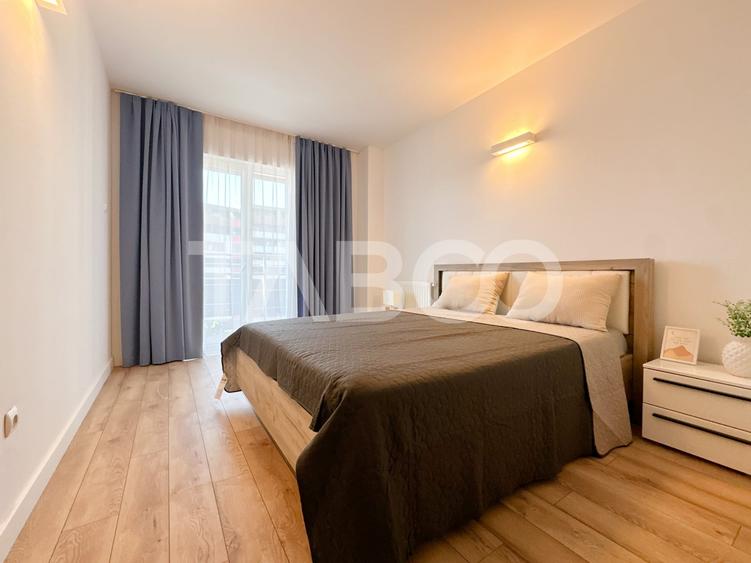 Penthouse cu 5 camere semidecomandat, mobilat în Bună Ziua
