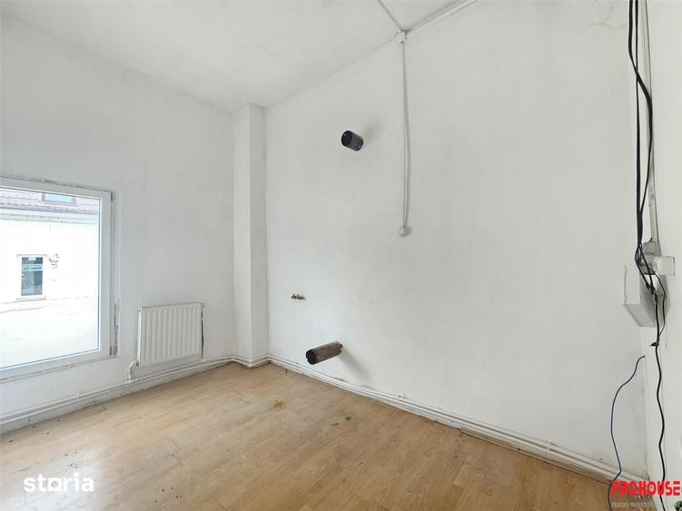 Spațiu comercial, de 211 mp, în Mioriței