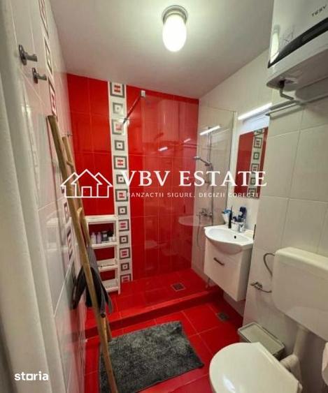 Apartament cu 2 camere semidecomandat, mobilat în 1 Mai