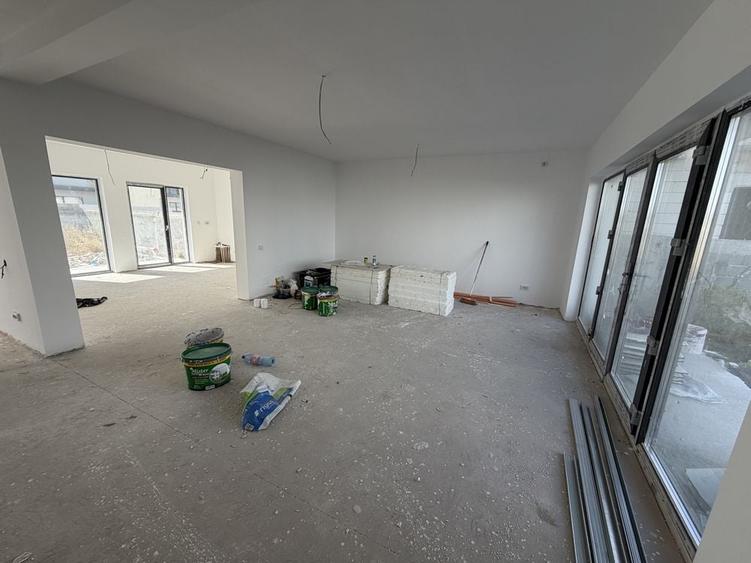 Casa de vanzare Selgros/ 202 mp / 500mp, toate utilitatile - 1