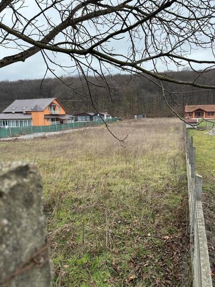 Teren de 3258 mp, în Hidiș