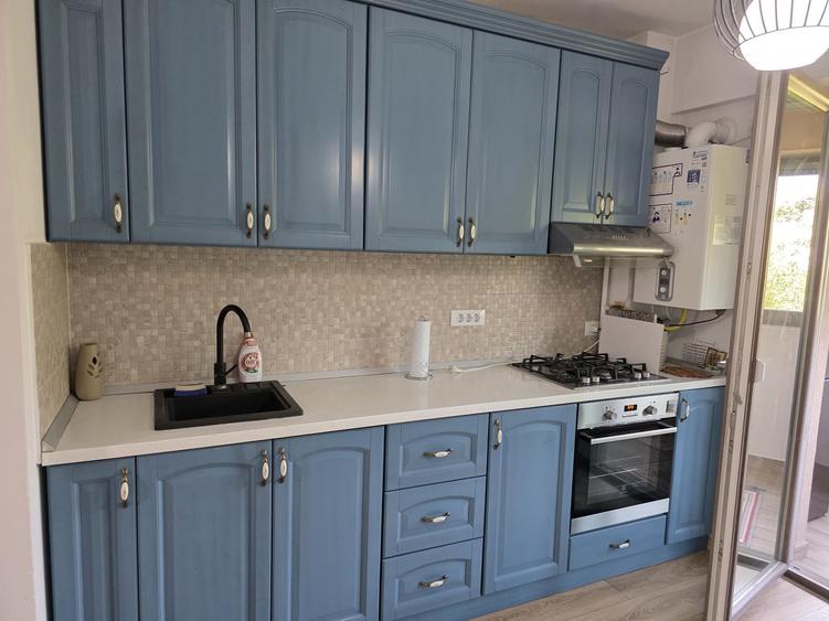 Apartament cu 2 camere semidecomandat în Tătărași