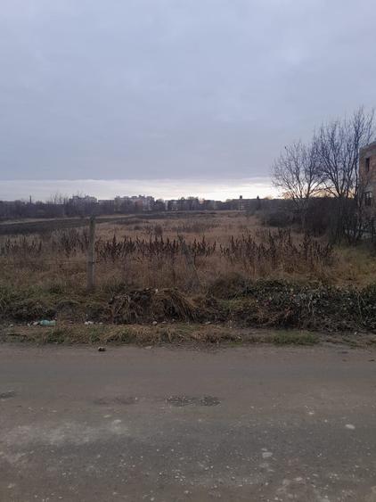 Teren de vanzare - 2