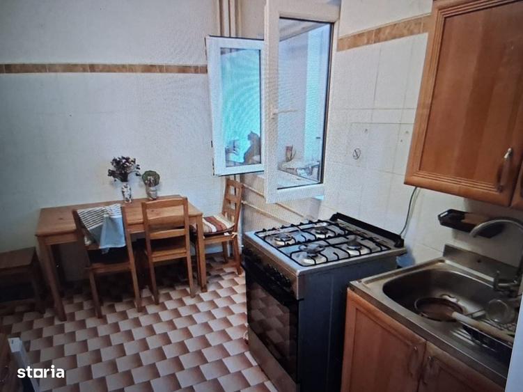 Apartament cu 2 camere semidecomandat în Pantelimon